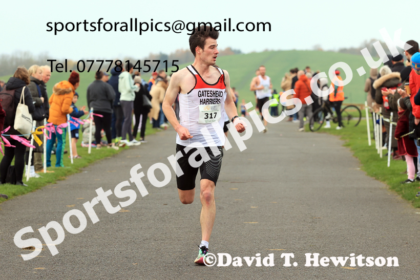 Mens and Womens 2025 Heaton Memorial 10k Road Race, Newcastle Town Moor, Sunday, November 9th. Photo: David T. Hewitson/Sports for All Pics
